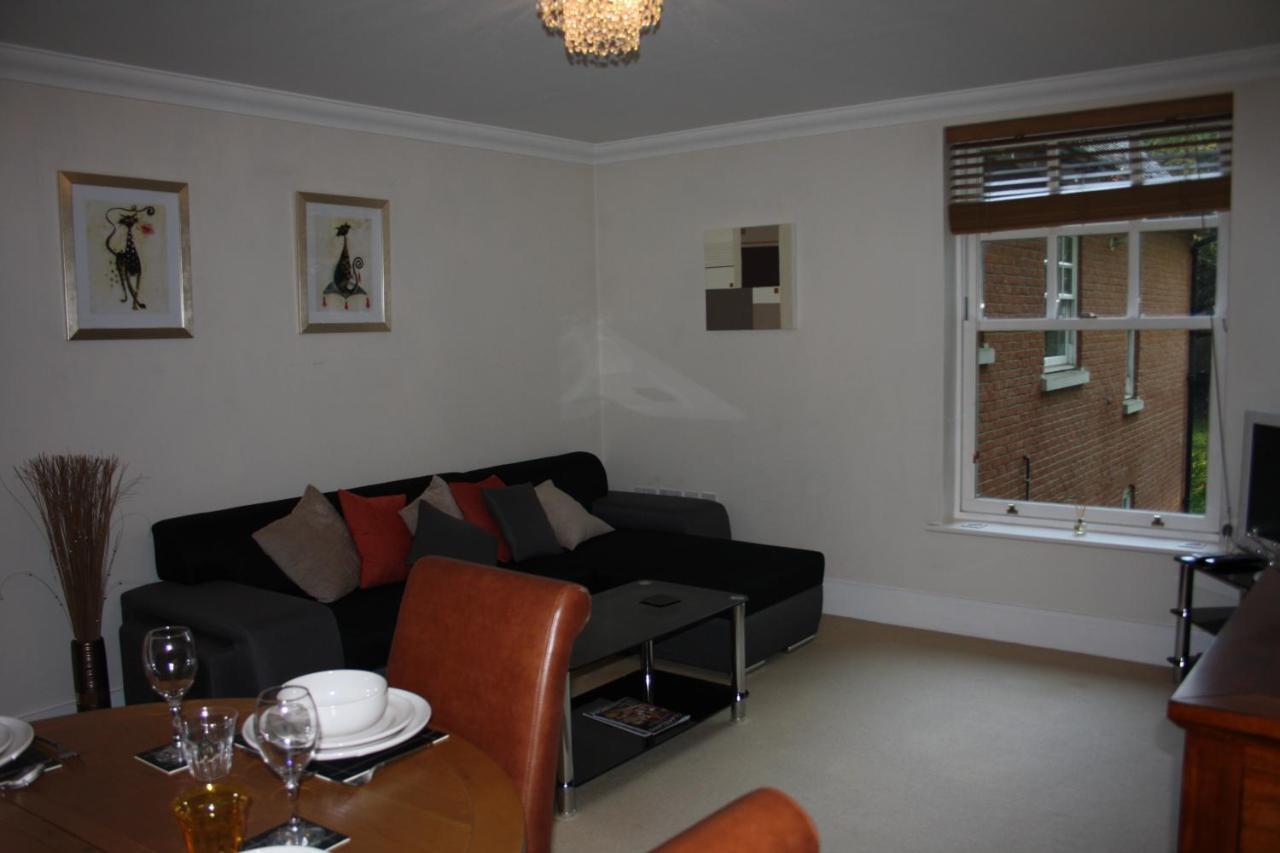 شقة Canterbury Elms Court الغرفة الصورة